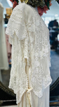 Load image into Gallery viewer, Angelique Overtop - IVORY
