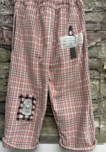 Load image into Gallery viewer, Patch Pants - PINK CHECK

