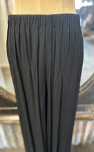 Load image into Gallery viewer, Palazzo Pants - BLACK
