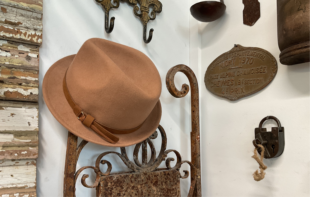 Trilby Hat: Wool - CAMEL