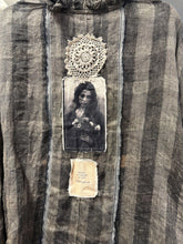 Load image into Gallery viewer, Armani - PEBBLE (M/L)
