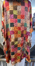 Load image into Gallery viewer, Painted colours poncho top
