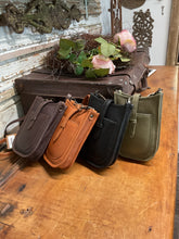 Load image into Gallery viewer, Anise Petite Leather Bag - 4 colours
