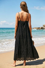 Load image into Gallery viewer, Dress - BRODERIE BLACK
