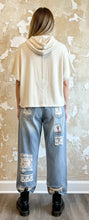 Load image into Gallery viewer, Poncho - CREAM
