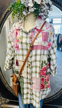 Load image into Gallery viewer, Boyfriend Shirt - PATCH: M/L
