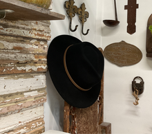 Load image into Gallery viewer, Fedora Wool Hat - BLACK
