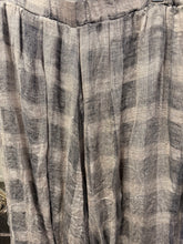 Load image into Gallery viewer, Linen Pants - PEBBLE
