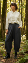 Load image into Gallery viewer, Pocket Belle Pants - DARK DENIM
