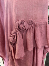 Load image into Gallery viewer, Eva Linen Top - ROSE
