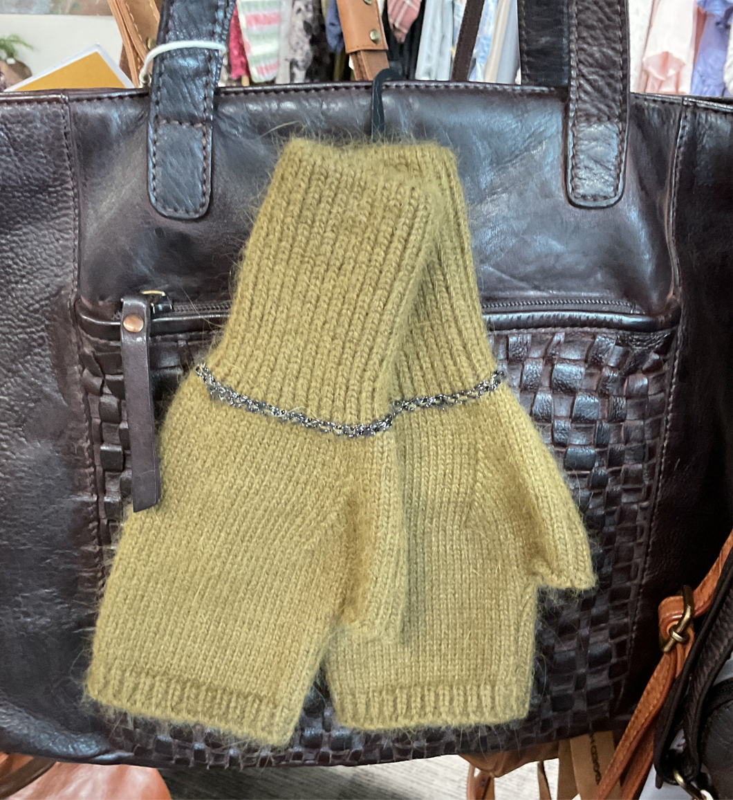 Gloves - Fingers Free: OLIVE