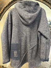 Load image into Gallery viewer, Hoodie -SPECKLE DENIM
