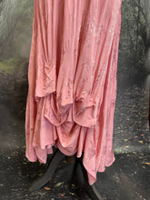 Load image into Gallery viewer, Pink embossed slipdress
