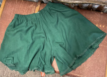 Load image into Gallery viewer, Rita Shorts - ALPINE GREEN
