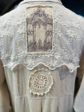 Load image into Gallery viewer, Duster Coat - Linen: NATURAL
