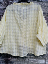 Load image into Gallery viewer, Armani - BUTTERMILK
