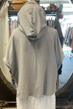 Load image into Gallery viewer, Hoodie Vest - SOFT CLOUD
