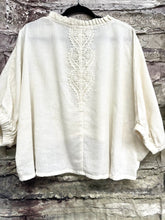 Load image into Gallery viewer, Armani Cropped CREAM
