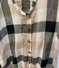 Load image into Gallery viewer, Armani - BLUSH CHECK
