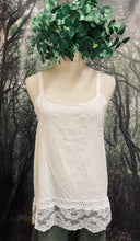 Load image into Gallery viewer, #5138 Linen and lace cami top
