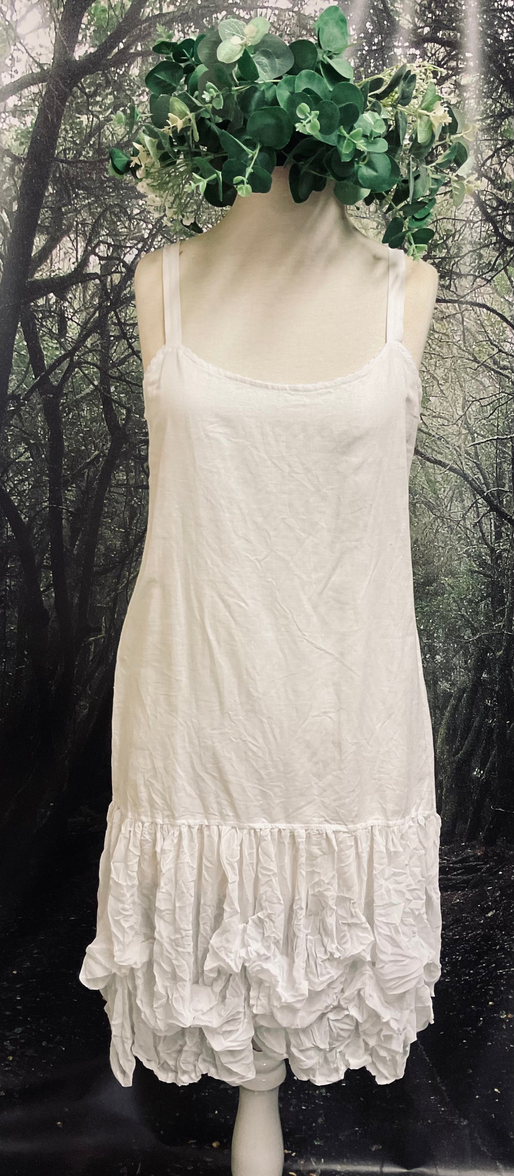 #5031 Linen Slip with chiffon frill detail