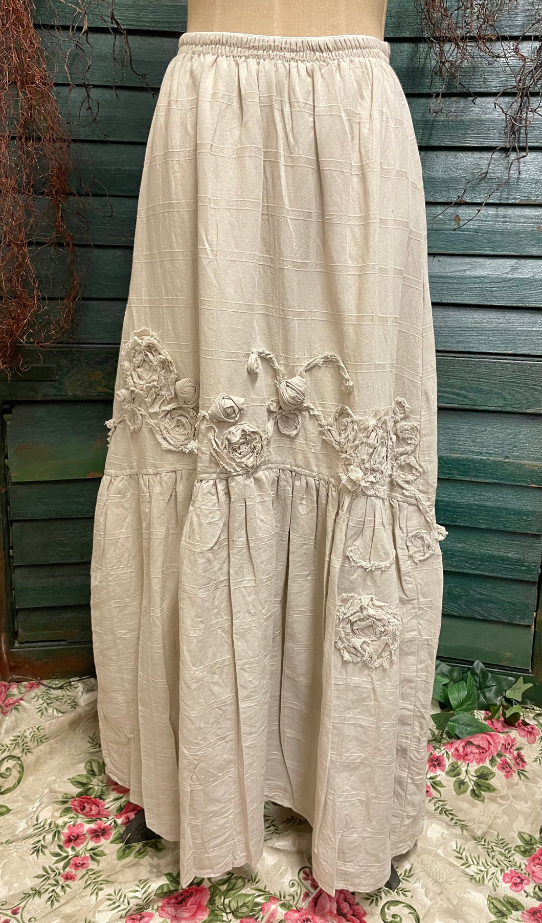 Bisque Daisy Jones skirt