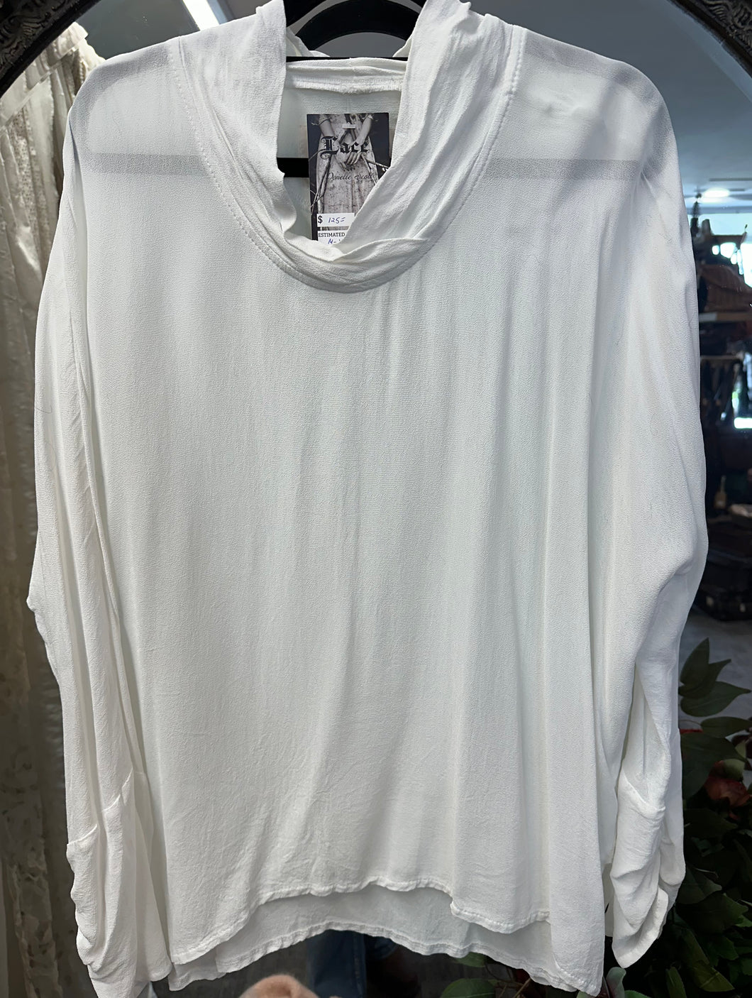 Viscose white top