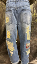 Load image into Gallery viewer, Billie Rose jeans
