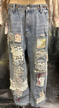 Load image into Gallery viewer, Billie Rose Jeans
