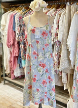 Load image into Gallery viewer, Floral linen dress
