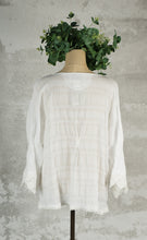 Load image into Gallery viewer, Cotton Estelle top with lace detail sleeve
