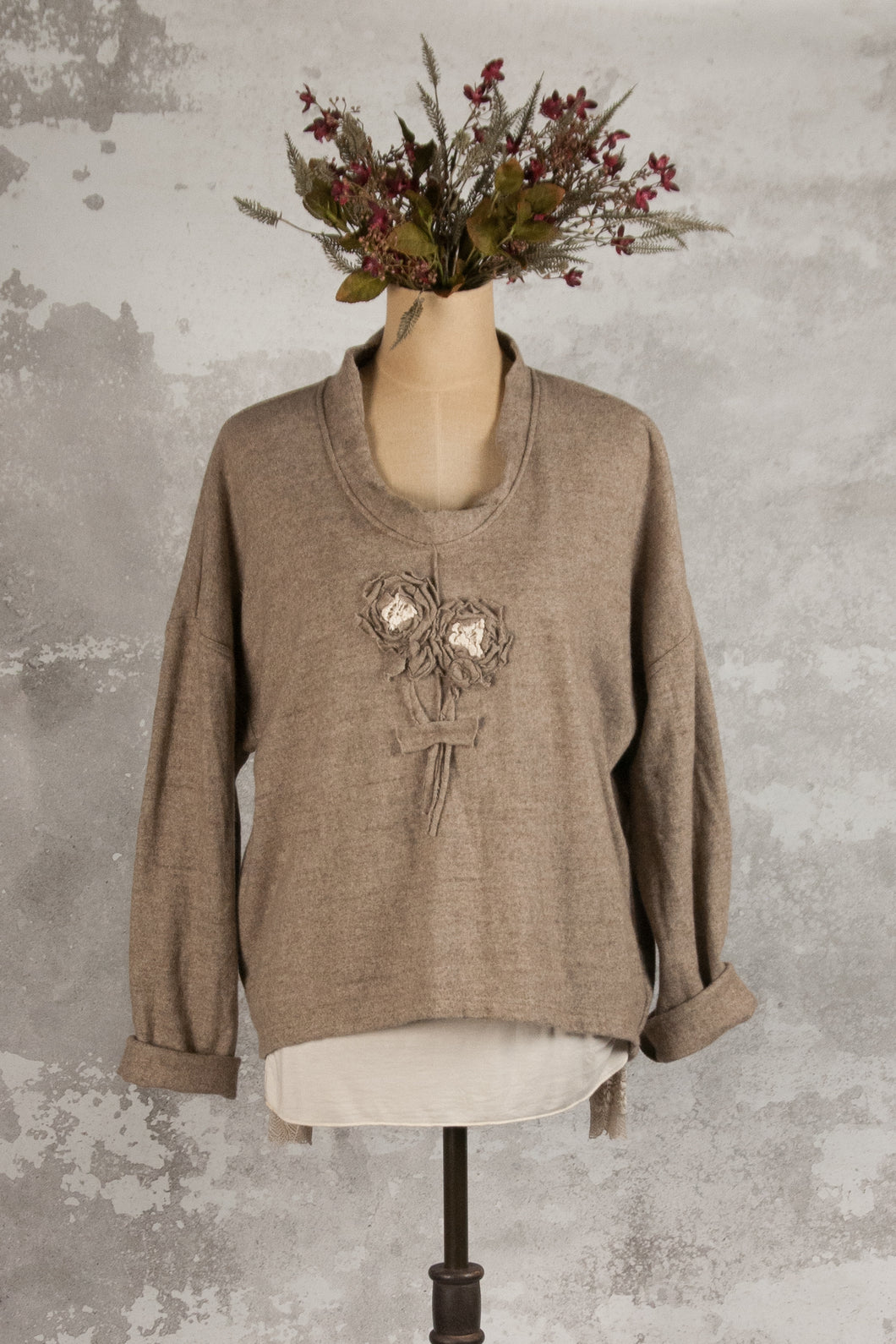 Latte merino wool jumper