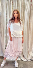 Load image into Gallery viewer, Blush rouched skirt
